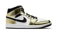 nike air jordan 1 mids 2021 white metallic gold